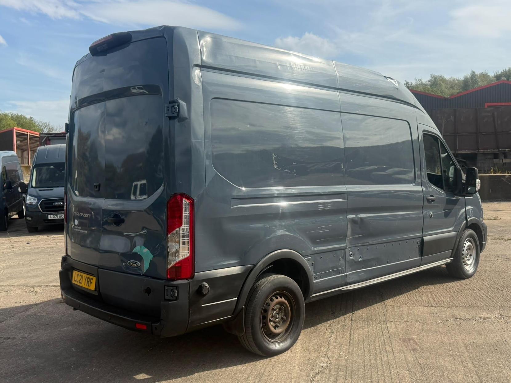 2021 Ford Transit 2.0 350 EcoBlue Trend FWD L3 H3 Euro 6 (s/s) 5dr - Thumbnail 7