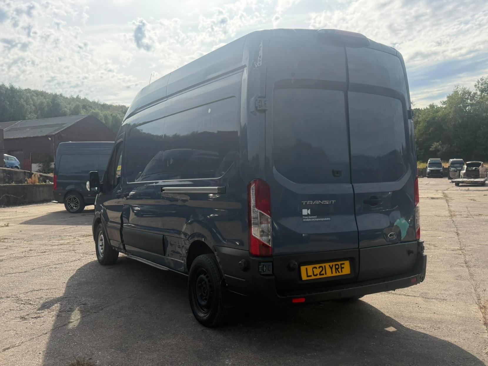 2021 Ford Transit 2.0 350 EcoBlue Trend FWD L3 H3 Euro 6 (s/s) 5dr - Thumbnail 5
