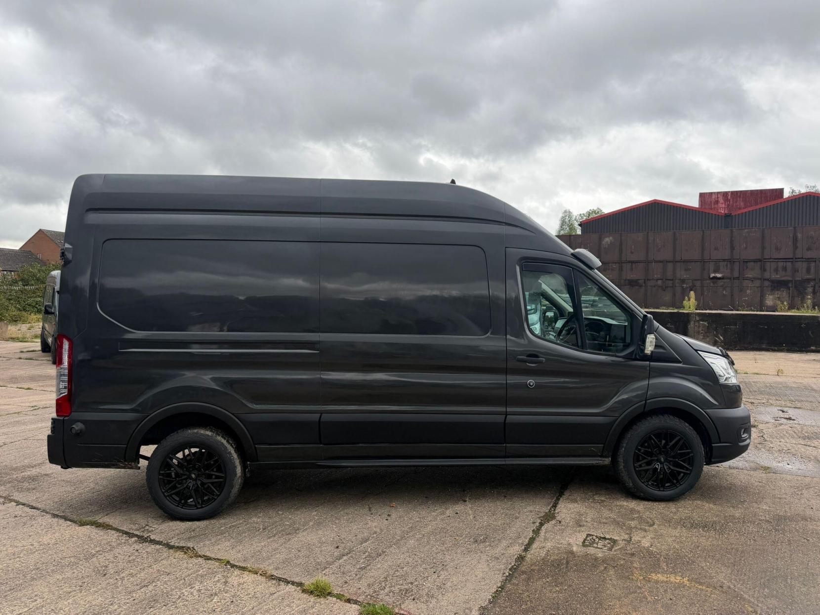 2021 Ford Transit 2.0 350 EcoBlue Trend FWD L3 H3 Euro 6 (s/s) 5dr - Thumbnail 8