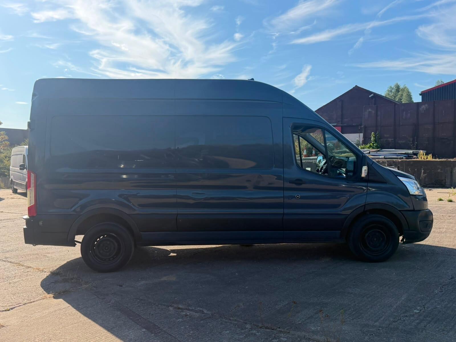 2021 Ford Transit 2.0 350 EcoBlue Trend FWD L3 H3 Euro 6 (s/s) 5dr - Thumbnail 8