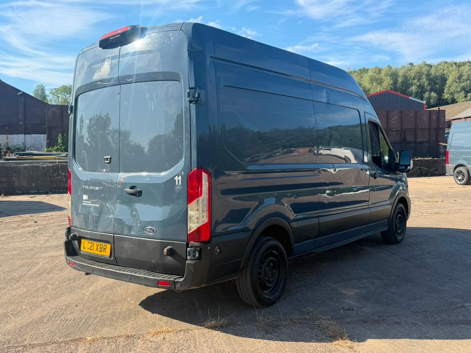 2021 Ford Transit 2.0 350 EcoBlue Trend FWD L3 H3 Euro 6 (s/s) 5dr - Thumbnail 7