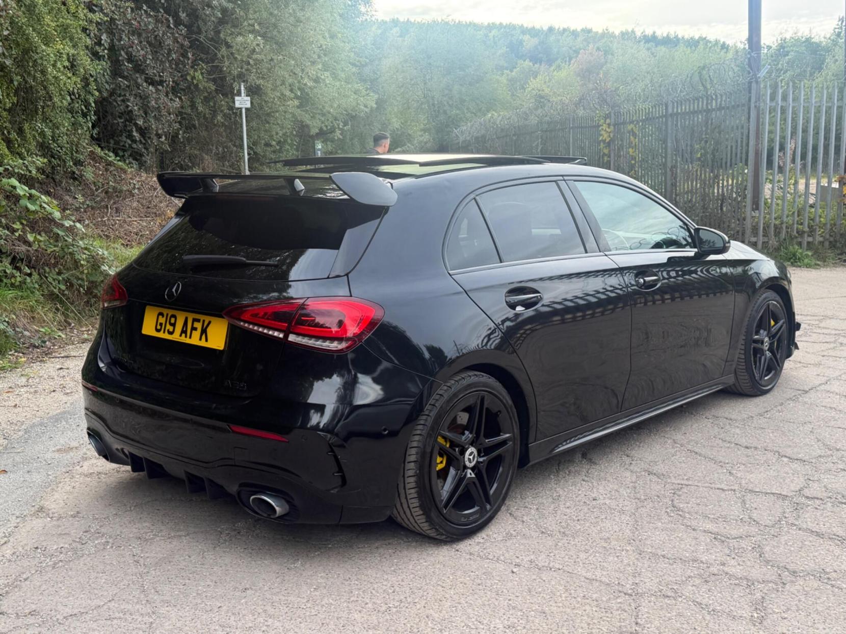 2019 Mercedes-Benz A Class 2.0 A35 AMG (Premium Plus) SpdS DCT 4MATIC Euro 6 (s/s) 5dr - Thumbnail 7