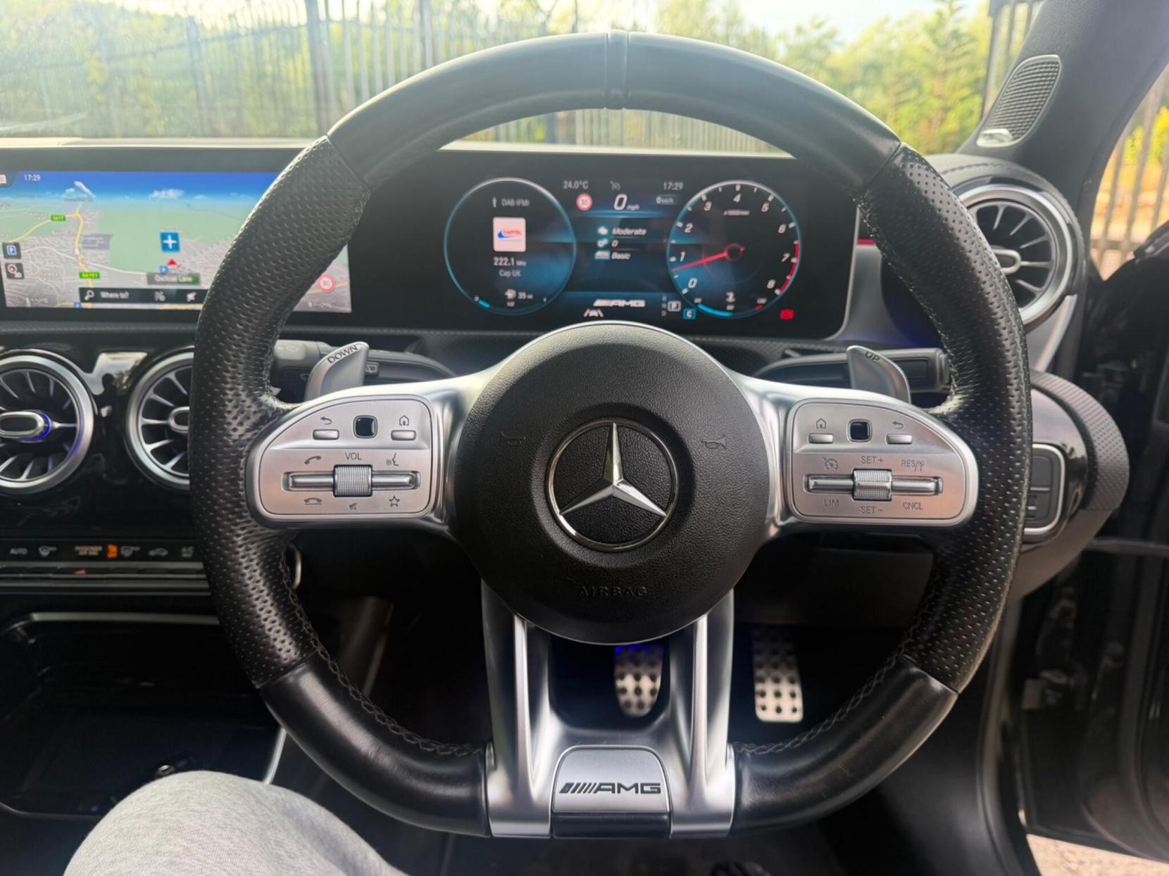 2019 Mercedes-Benz A Class 2.0 A35 AMG (Premium Plus) SpdS DCT 4MATIC Euro 6 (s/s) 5dr - Thumbnail 11