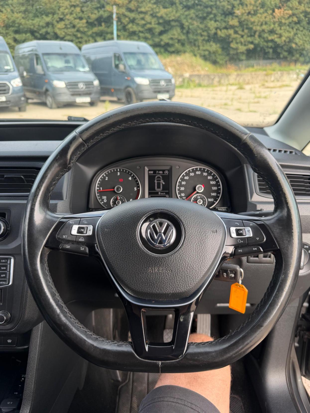 2020 Volkswagen Caddy Maxi 2.0 TDI C20 Highline Panel Van 6dr Diesel Manual LWB Euro 6 (s/s) (102 ps) - Thumbnail 12