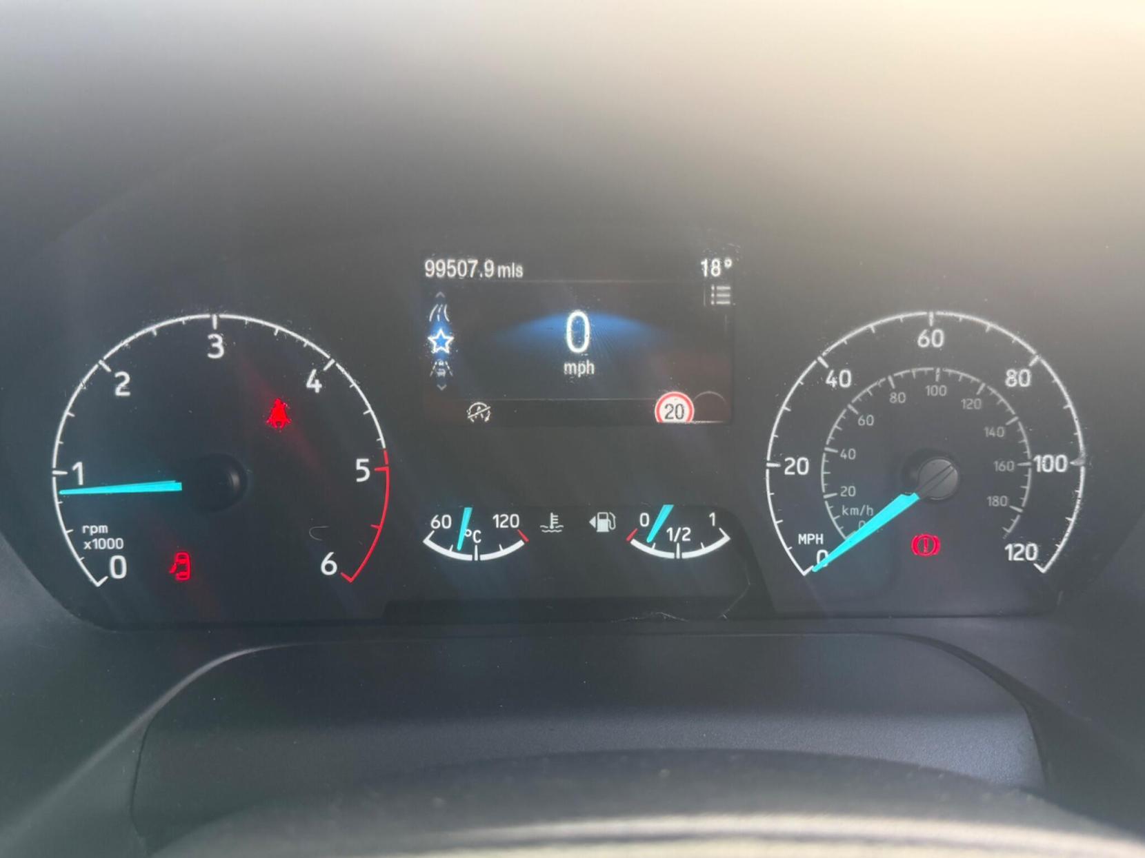 2021 Ford Transit 2.0 350 EcoBlue Trend FWD L3 H3 Euro 6 (s/s) 5dr - Thumbnail 11