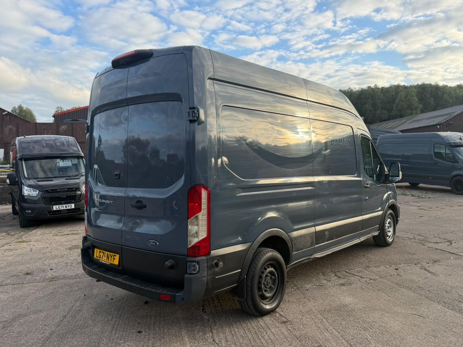 2021 Ford Transit 2.0 350 EcoBlue Trend FWD L3 H3 Euro 6 (s/s) 5dr - Thumbnail 7