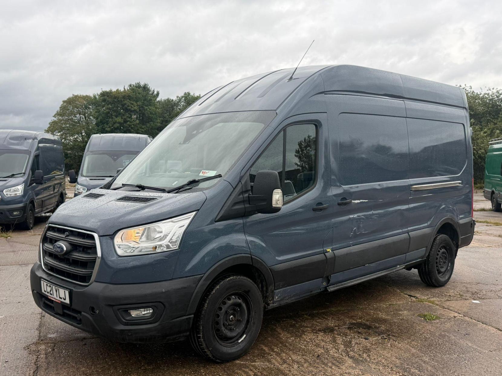 2021 Ford Transit 2.0 350 EcoBlue Trend FWD L3 H3 Euro 6 (s/s) 5dr - Thumbnail 3