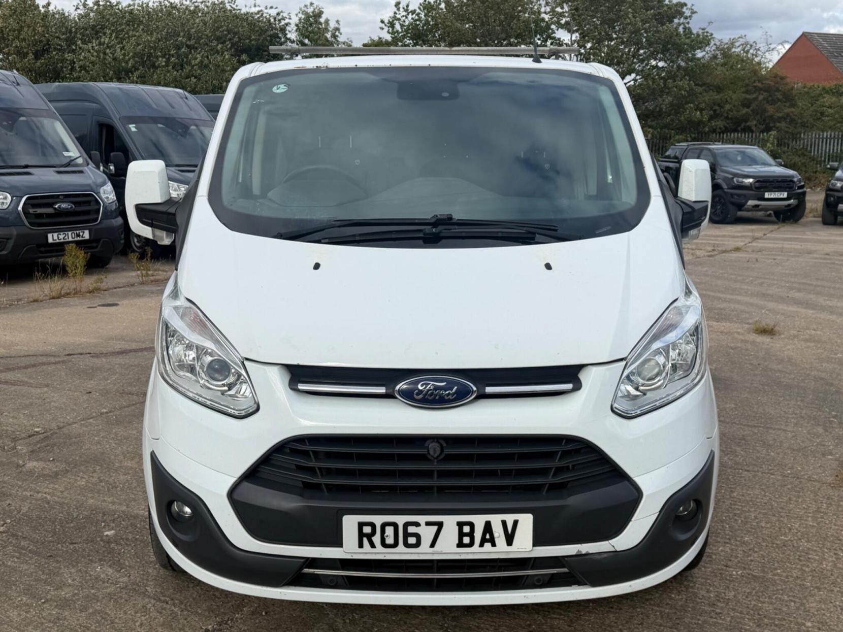 2017 Ford Transit Custom 2.0 TDCi 310 Limited L1 H1 5dr - Thumbnail 2