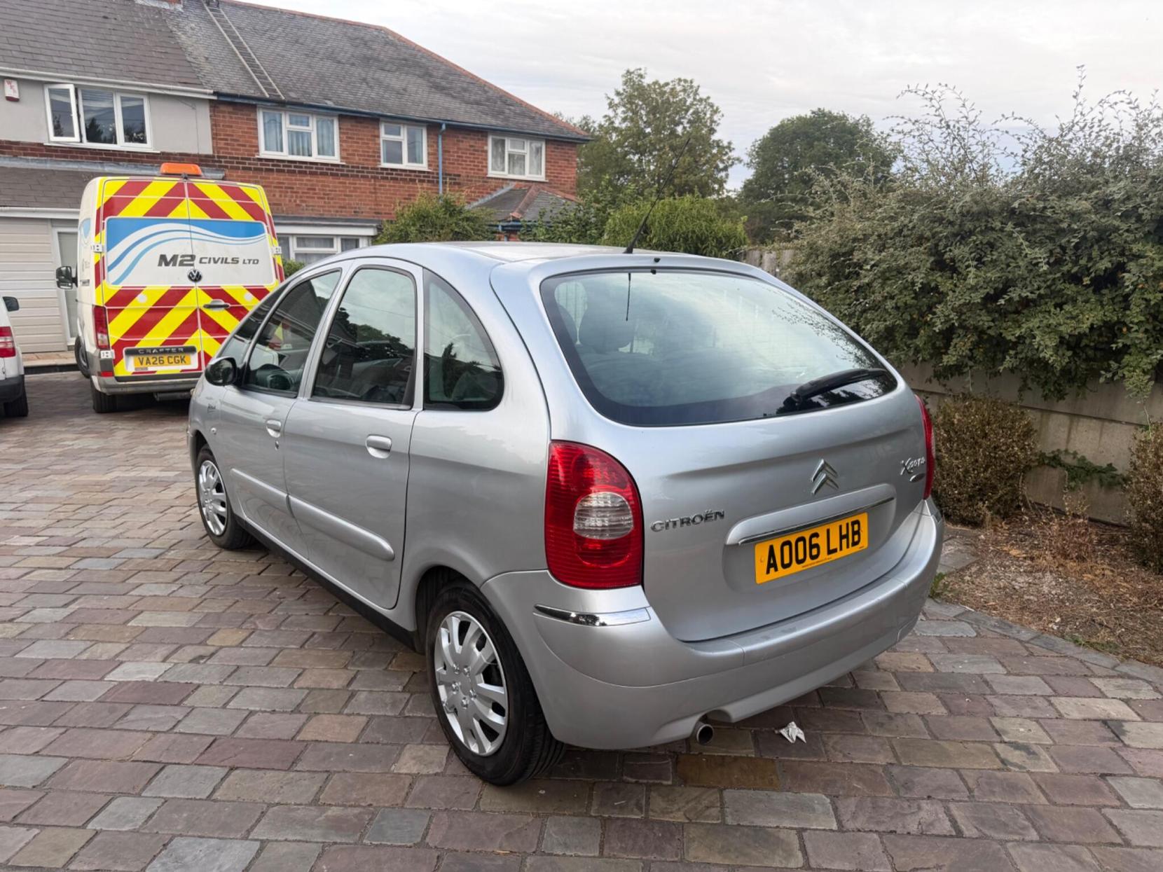 2006 Citroen Xsara Picasso 1.6i 16V Desire MPV 5dr Petrol Manual (172 g/km, 110 bhp) - Thumbnail 5