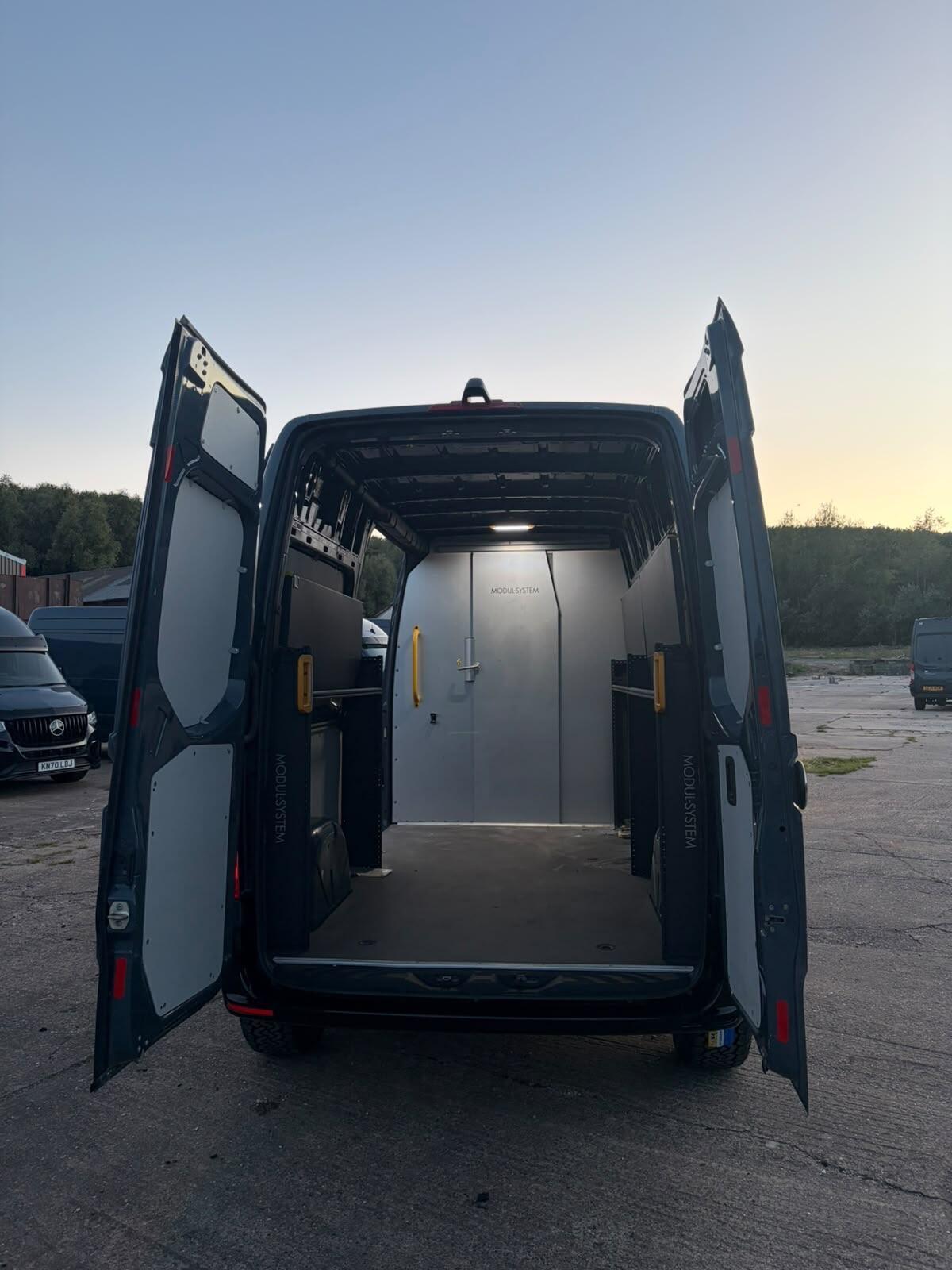 2020 Mercedes-Benz Sprinter 2.1 314 CDI FWD L2 H2 Euro 6 (s/s) 5dr - Thumbnail 15