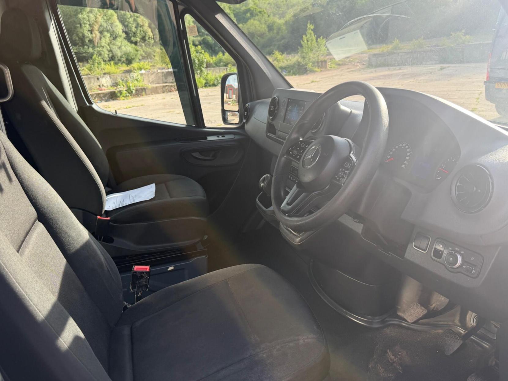 2020 Mercedes-Benz Sprinter 2.1 314 CDI FWD L2 H2 Euro 6 (s/s) 5dr - Thumbnail 9