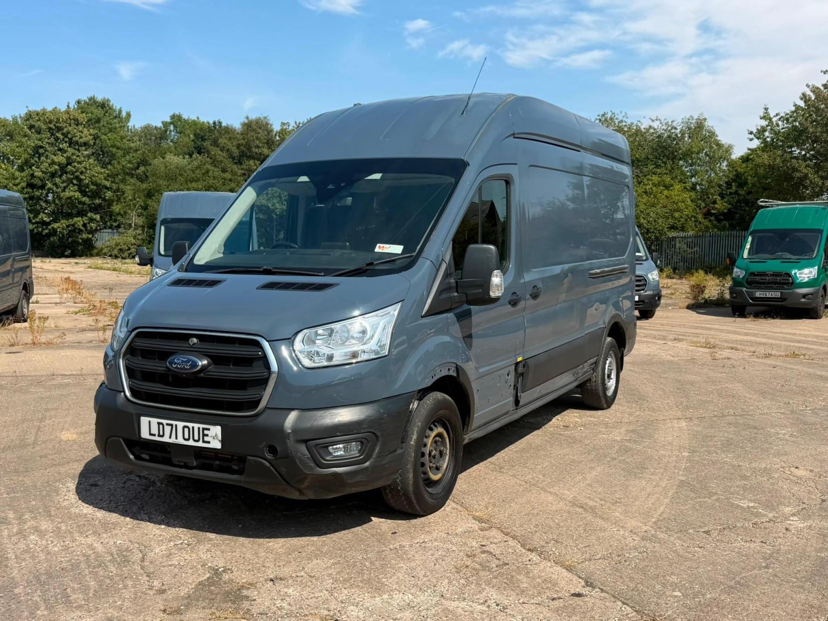 2021 Ford Transit 2.0 350 EcoBlue Trend FWD L3 H3 Euro 6 (s/s) 5dr - Thumbnail 3