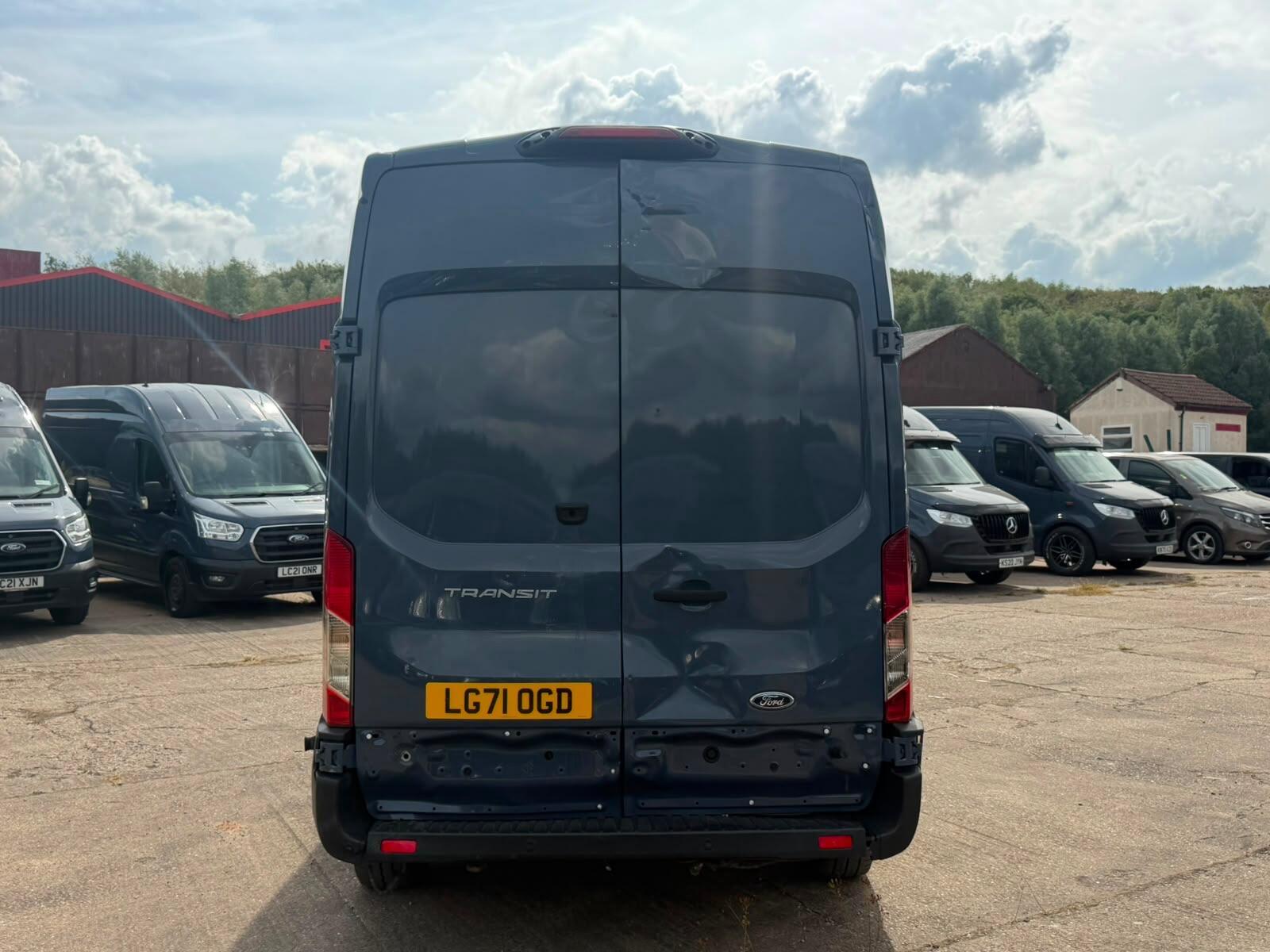 2021 Ford Transit 2.0 350 EcoBlue Trend FWD L3 H3 Euro 6 (s/s) 5dr - Thumbnail 6