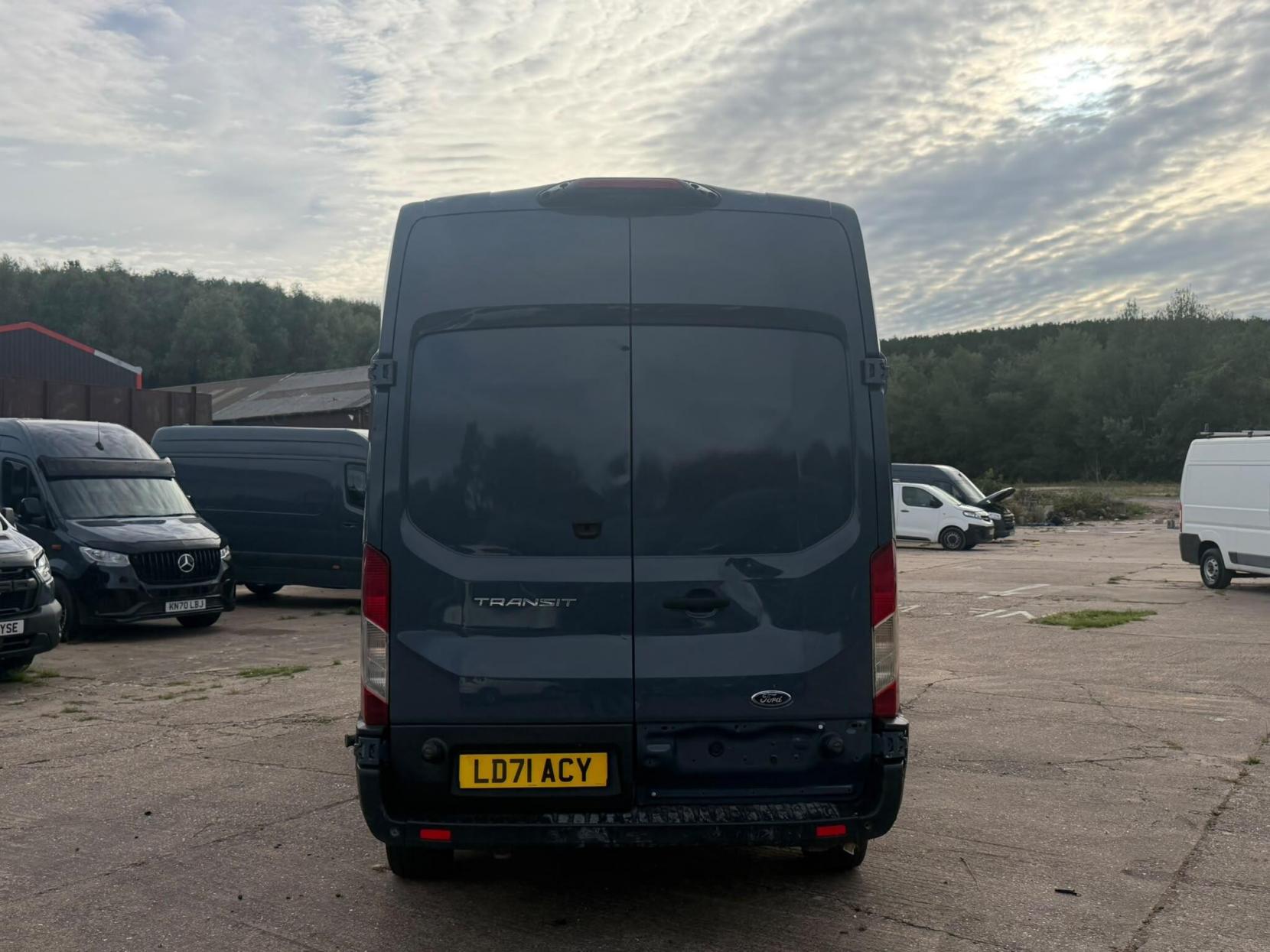 2021 Ford Transit 2.0 350 EcoBlue Trend FWD L3 H3 Euro 6 (s/s) 5dr - Thumbnail 6