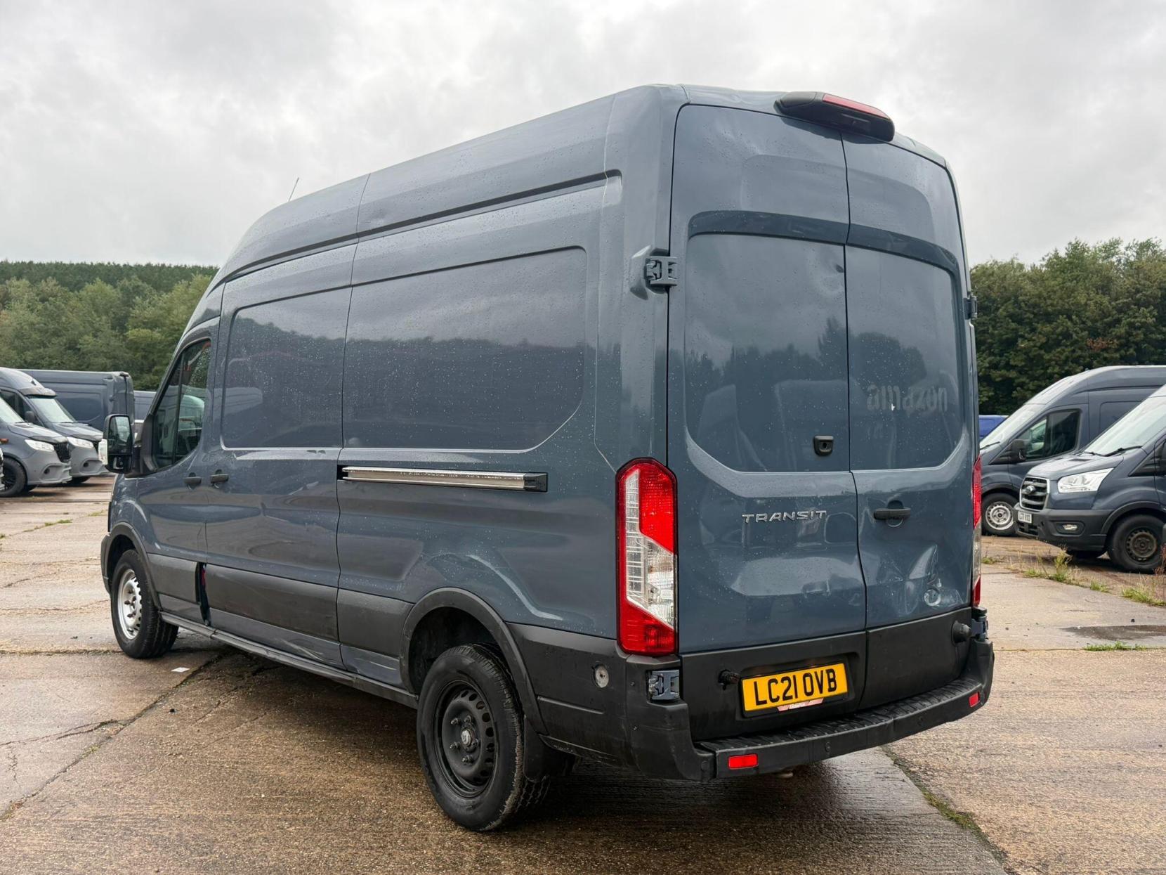 2021 Ford Transit 2.0 350 EcoBlue Trend FWD L3 H3 Euro 6 (s/s) 5dr - Thumbnail 5