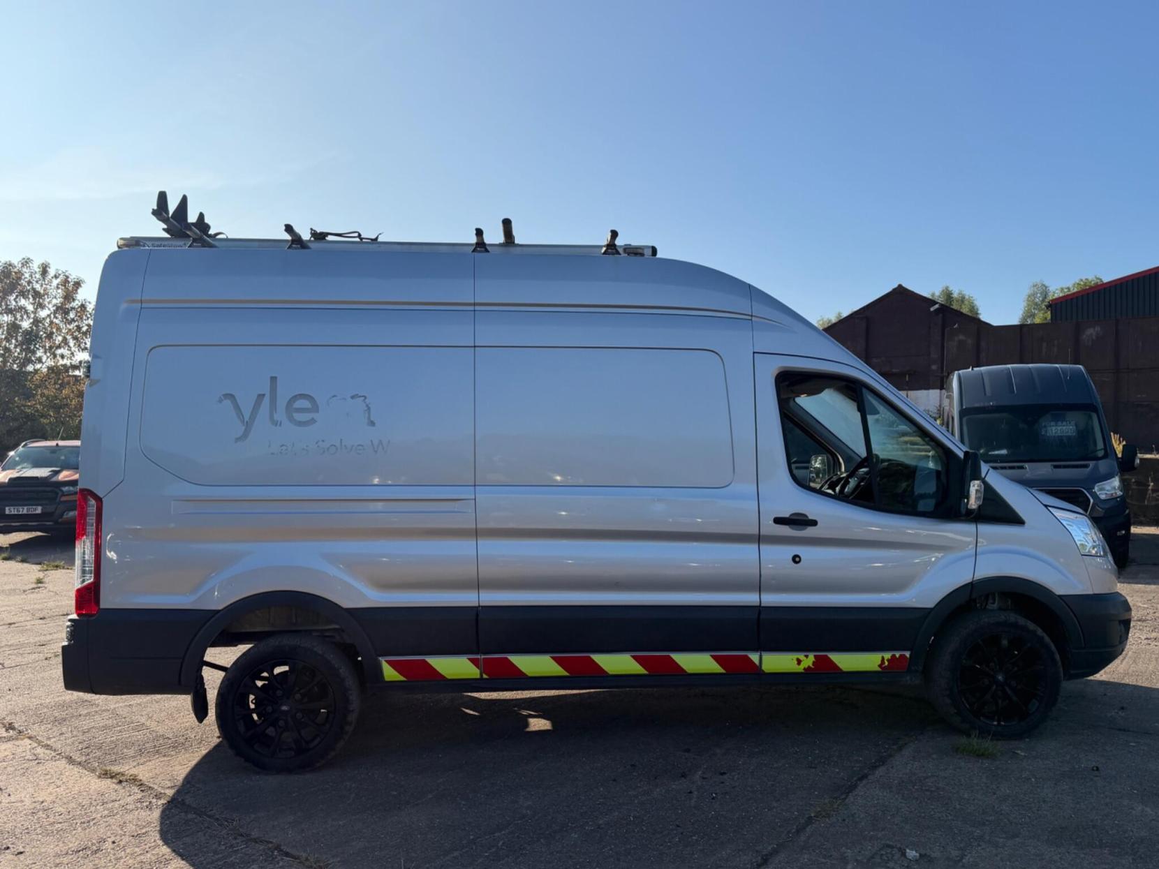 2018 Ford Transit 2.0 350 EcoBlue RWD L3 H3 Euro 6 5dr - Thumbnail 8