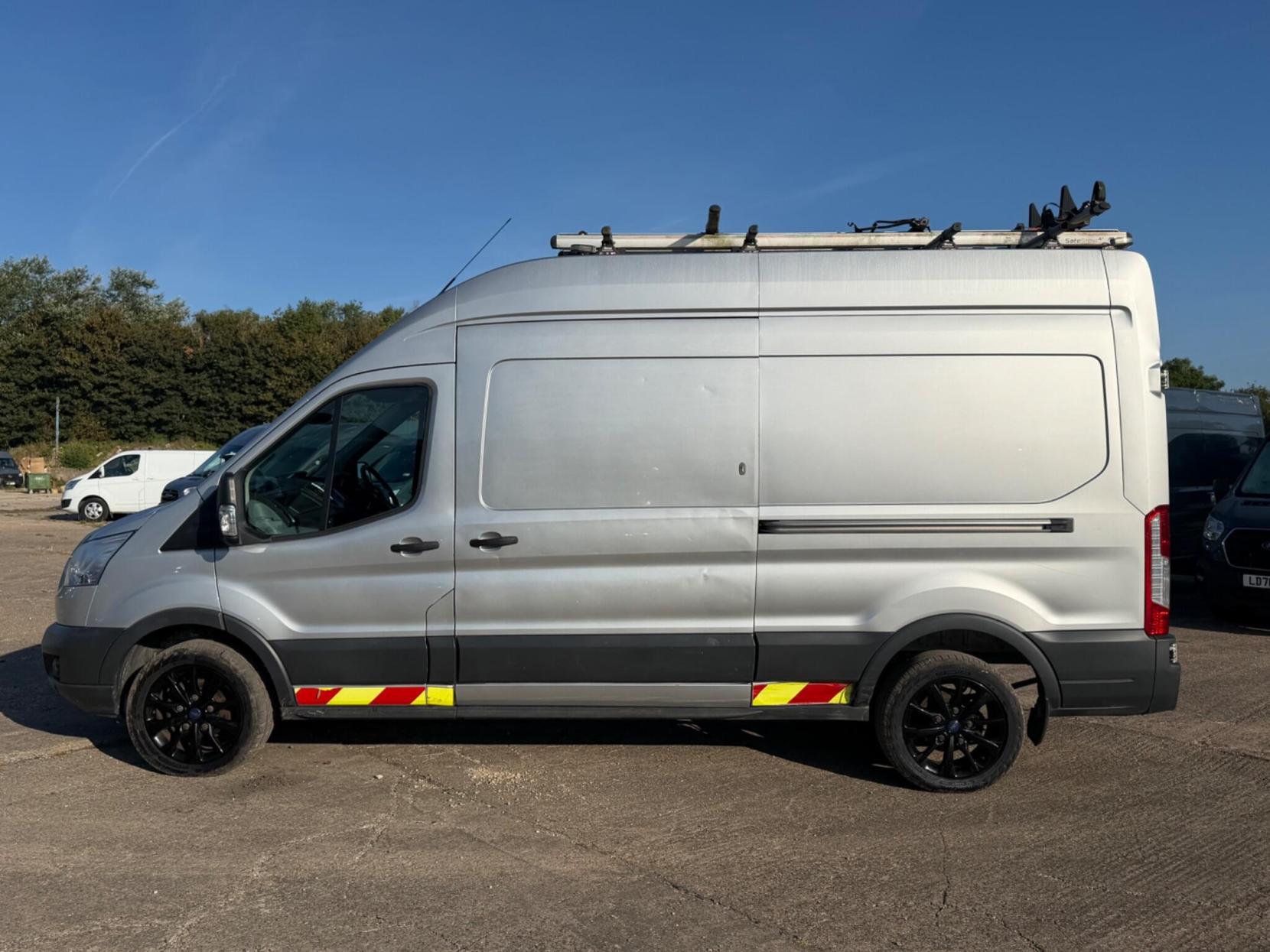 2018 Ford Transit 2.0 350 EcoBlue RWD L3 H3 Euro 6 5dr - Thumbnail 4