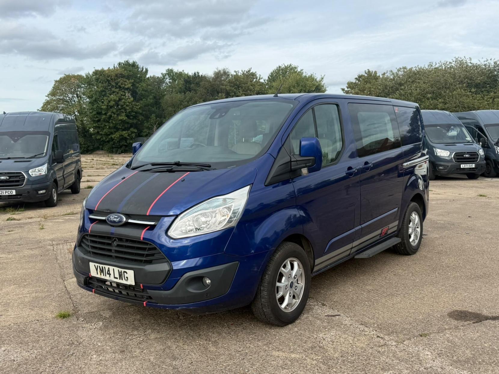 2014 Ford Transit Custom 2.2 TDCi 290 Limited L1 H1 6dr - Thumbnail 3