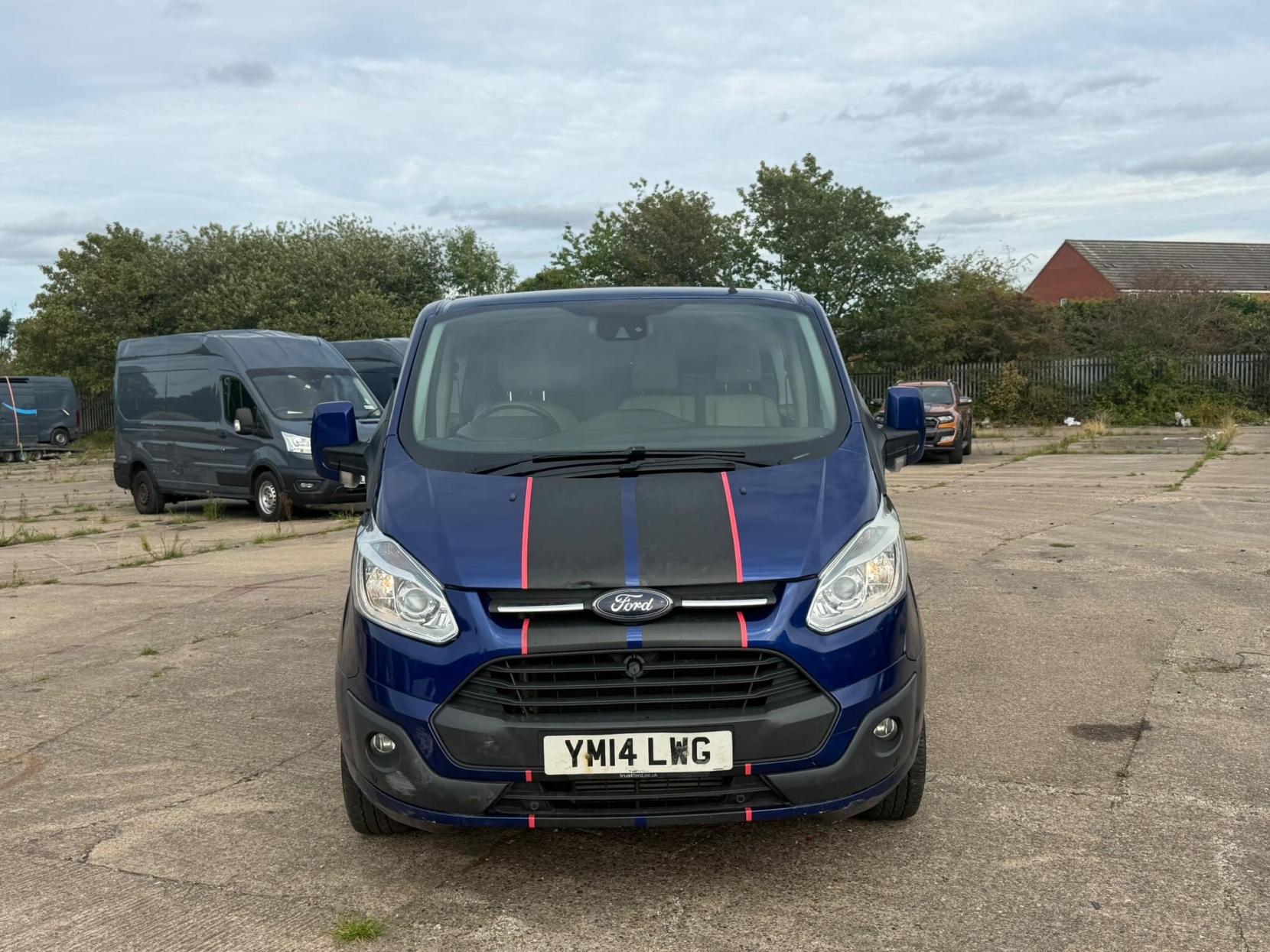 2014 Ford Transit Custom 2.2 TDCi 290 Limited L1 H1 6dr - Thumbnail 2
