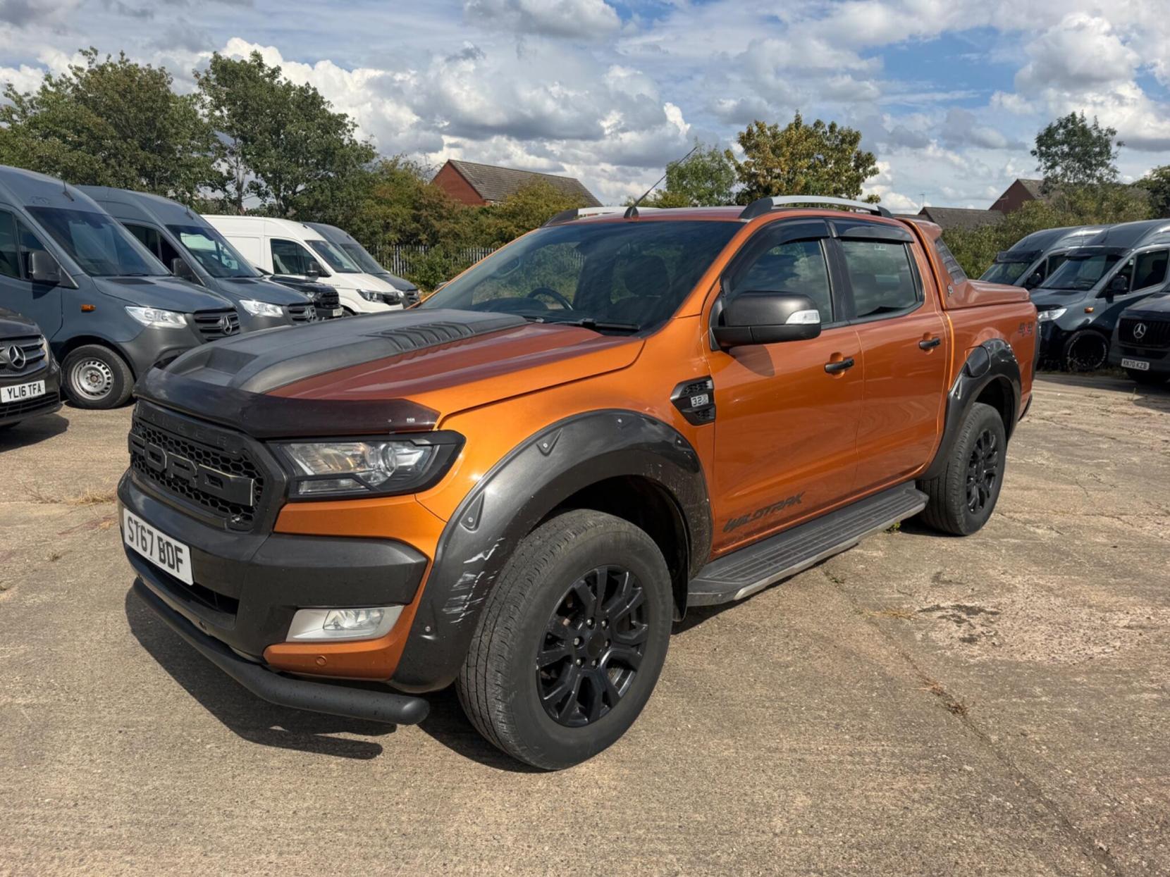 2017 Ford Ranger 3.2 TDCi Wildtrak 4WD Euro 5 (s/s) 4dr - Thumbnail 3