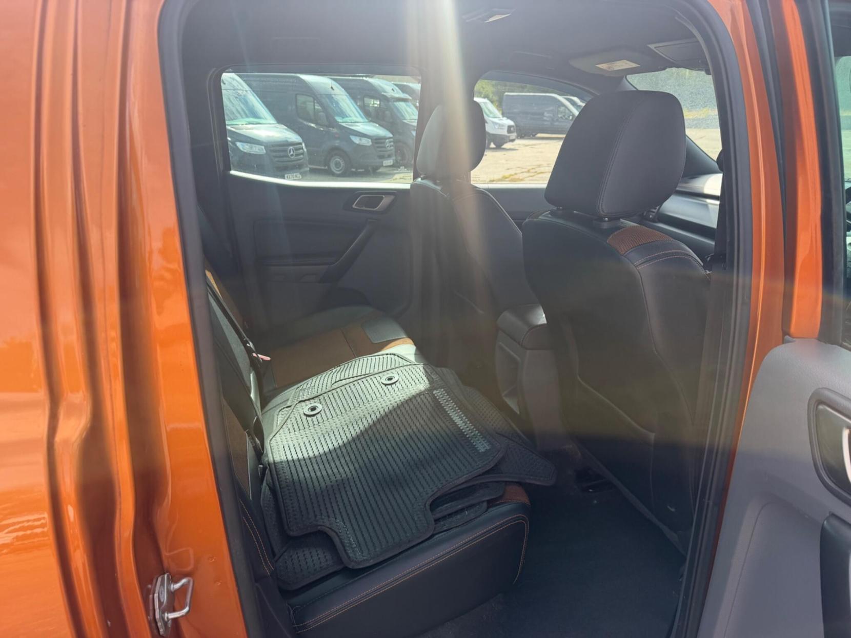 2017 Ford Ranger 3.2 TDCi Wildtrak 4WD Euro 5 (s/s) 4dr - Thumbnail 15