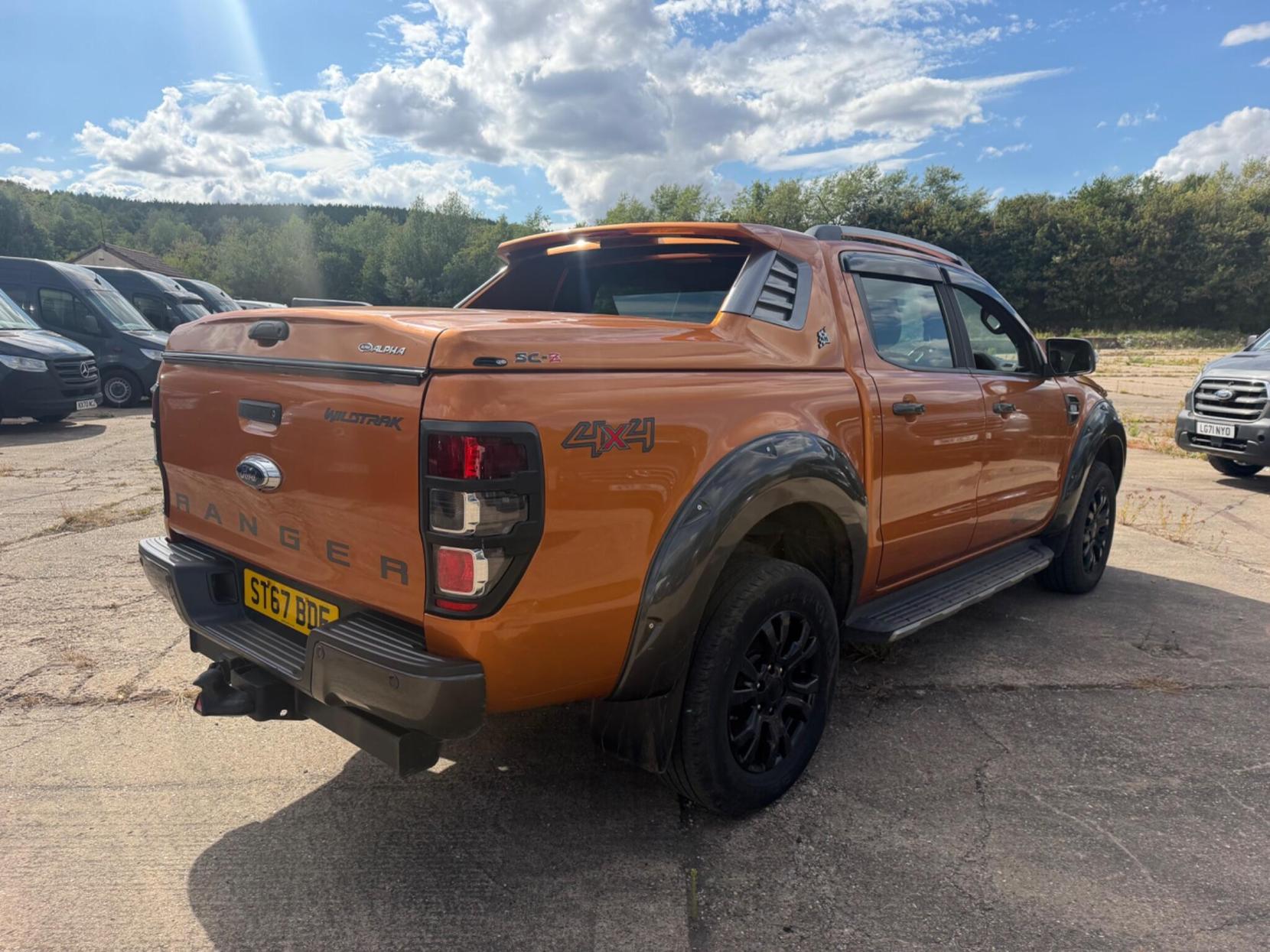 2017 Ford Ranger 3.2 TDCi Wildtrak 4WD Euro 5 (s/s) 4dr - Thumbnail 8