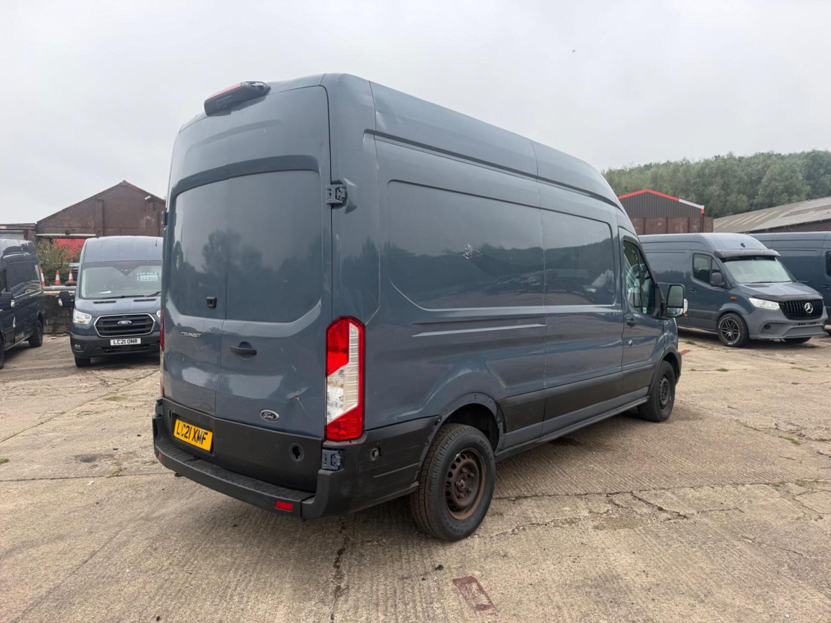 2021 Ford Transit 2.0 350 EcoBlue Trend FWD L3 H3 Euro 6 (s/s) 5dr - Thumbnail 7