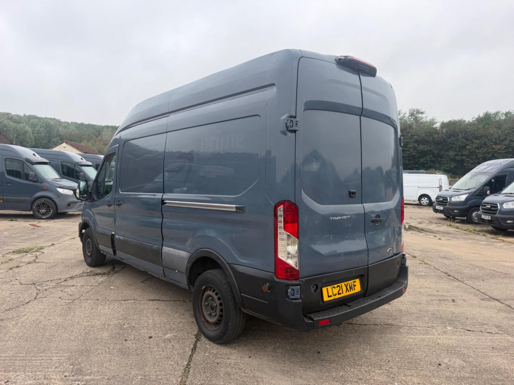 2021 Ford Transit 2.0 350 EcoBlue Trend FWD L3 H3 Euro 6 (s/s) 5dr - Thumbnail 5